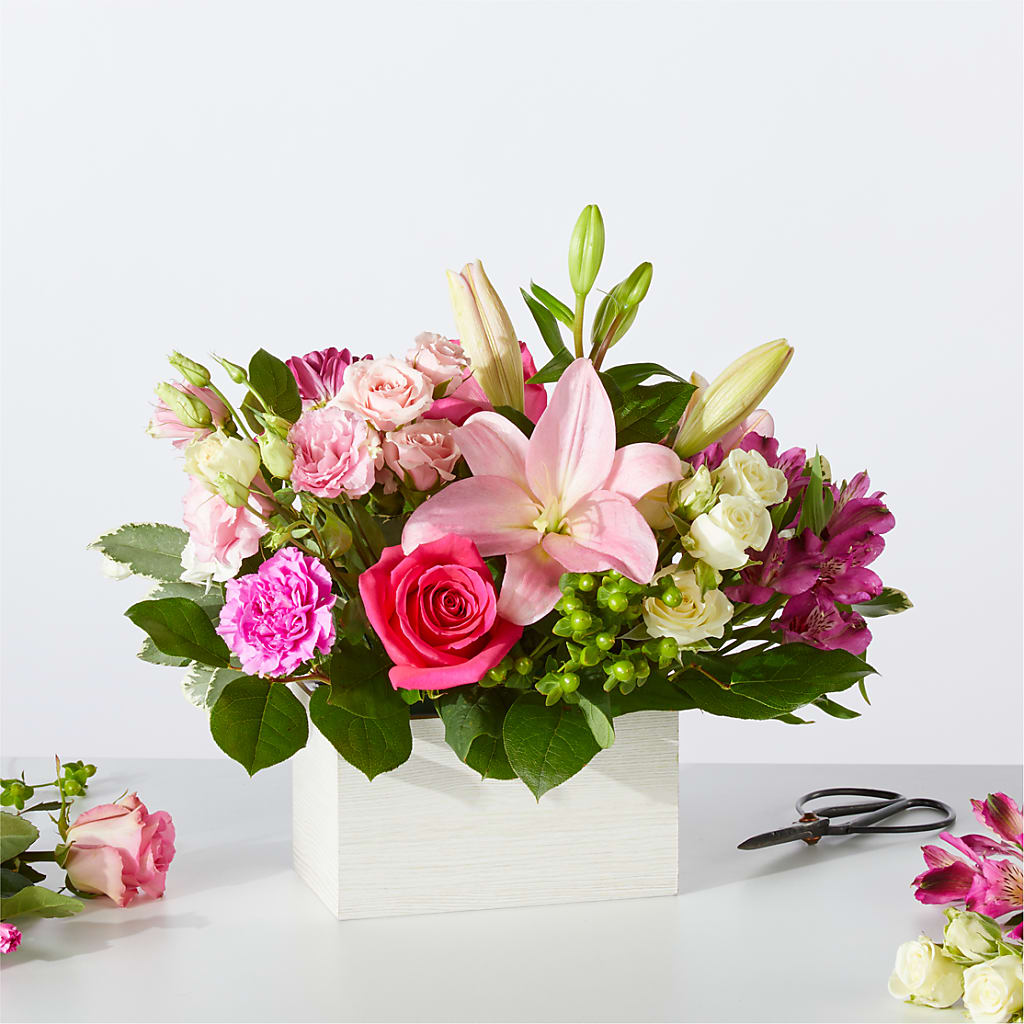Sweetberry Box – A Florist Original – Hartland Flowers And Events, Hartland MI