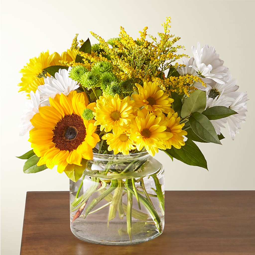 Hello Sunshine Bouquet – Hartland Flowers And Events, Hartland MI