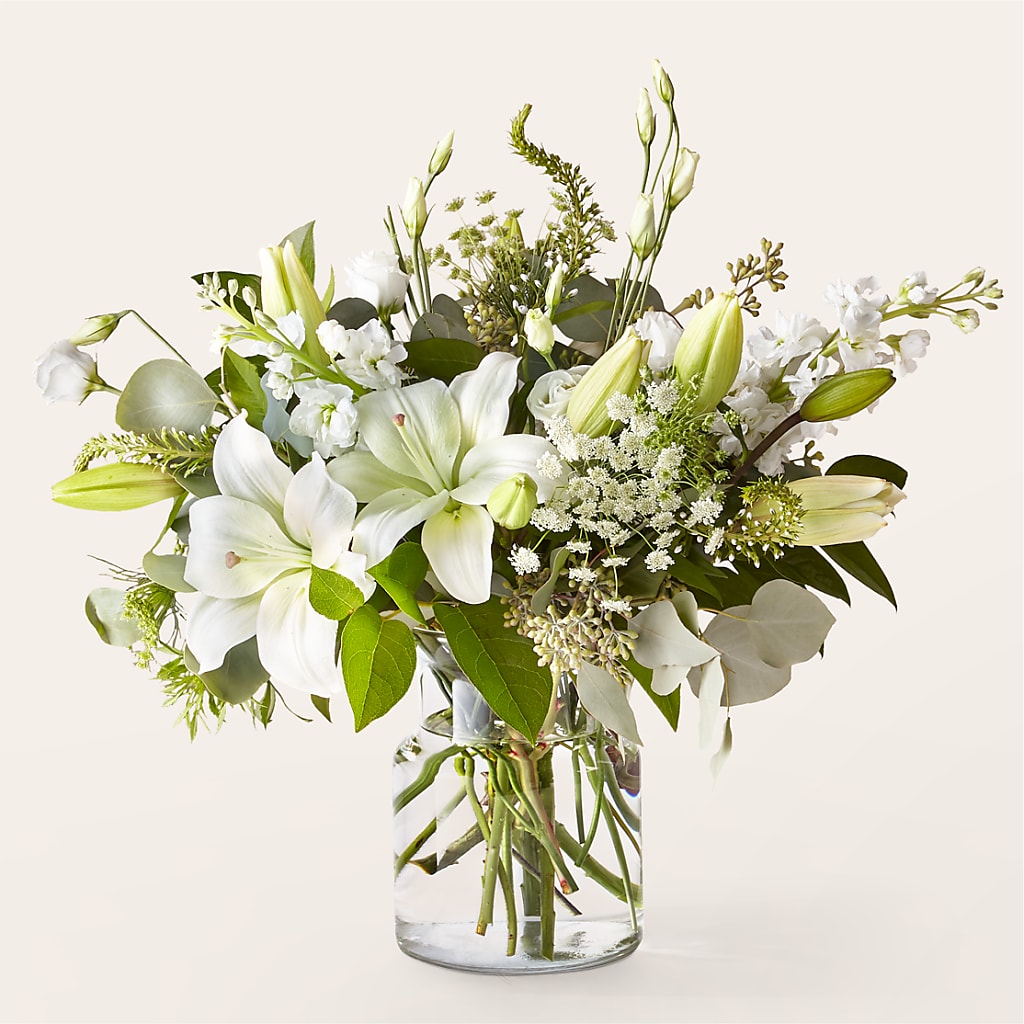 Alluring Elegance Bouquet – Hartland Flowers And Events, Hartland MI