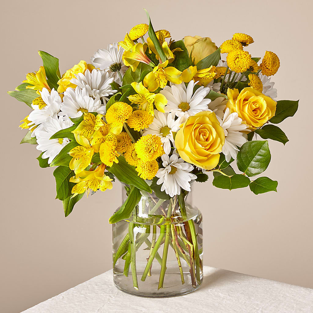 Sunny Sentiments Bouquet – Hartland Flowers And Events, Hartland MI