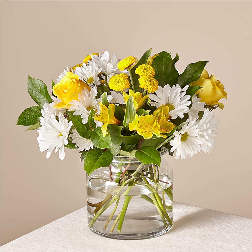 Sunny Sentiments Bouquet – Hartland Flowers And Events, Hartland MI