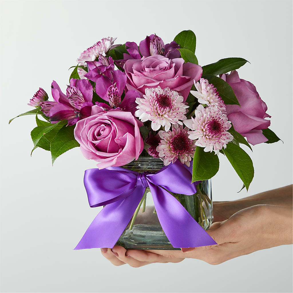 Sugarplum Bouquet –  Hartland Flowers And Events, Hartland MI