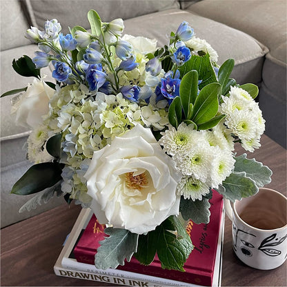 Clear Skies Bouquet –  Hartland Flowers And Events, Hartland MI