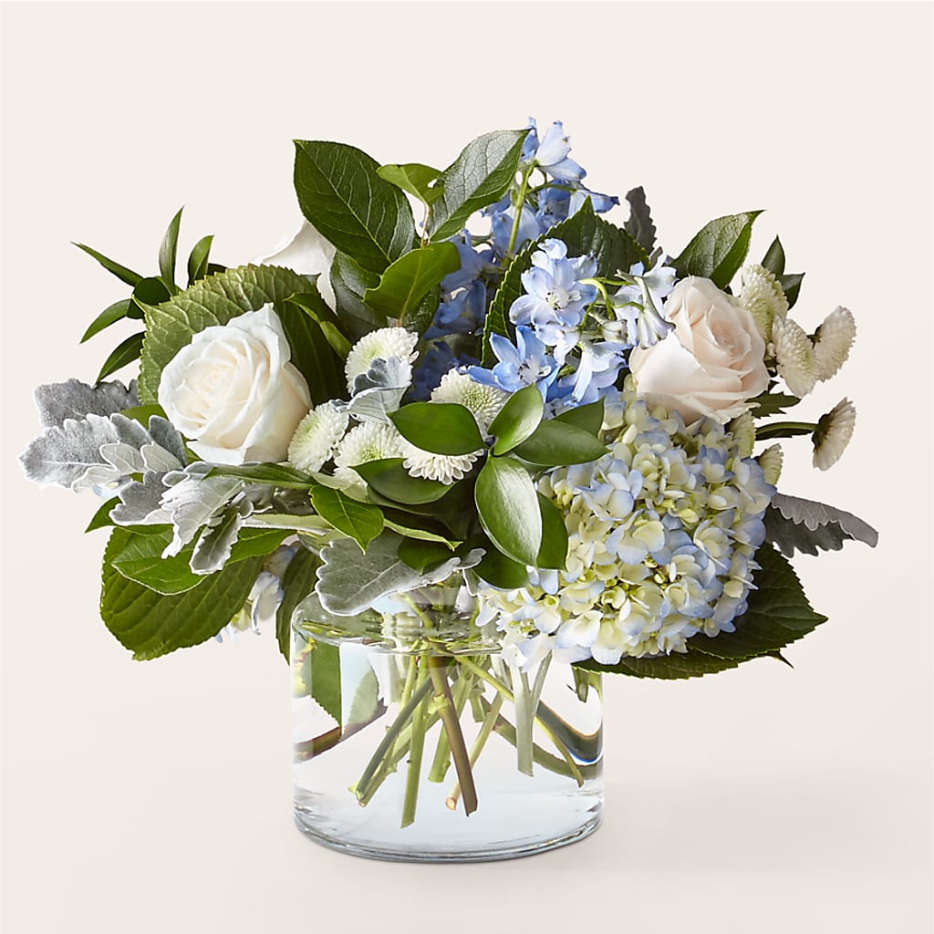 Clear Skies Bouquet –  Hartland Flowers And Events, Hartland MI