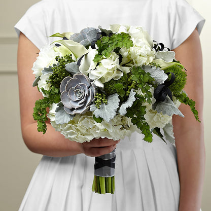 Sweet Innocence Bouquet –  Hartland Flowers And Events, Hartland MI