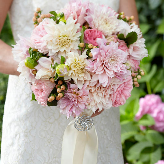 Heart's Promise Bouquet –  Hartland Flowers And Events, Hartland MI