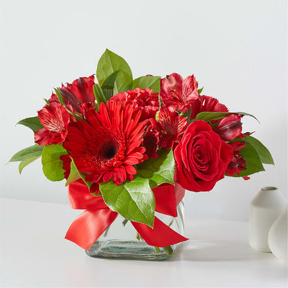Red Hot Bouquet –  Hartland Flowers And Events, Hartland MI